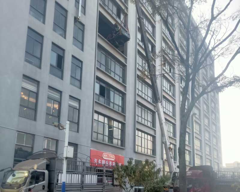 昆明高空吊裝案例
